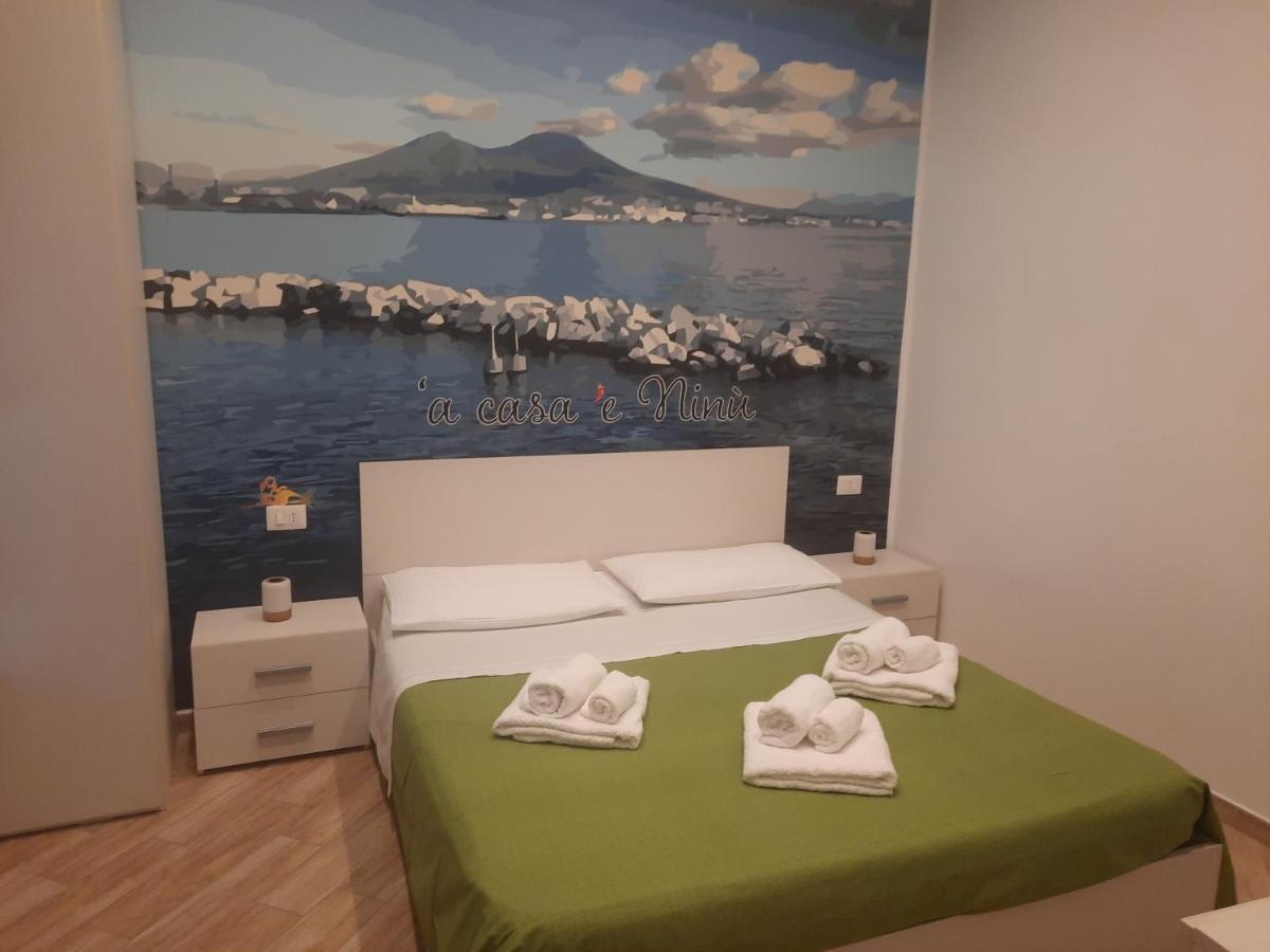 'A Casa 'E Ninu Casa Vacanze نابولي المظهر الخارجي الصورة