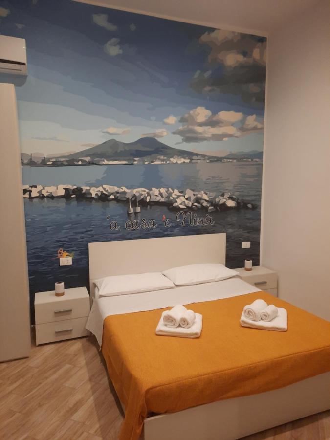 'A Casa 'E Ninu Casa Vacanze نابولي المظهر الخارجي الصورة
